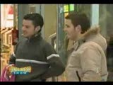 Mağazanın Ortasında Soyunan Kadın