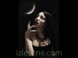 Hande Yener Bir İz Gerek