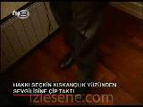 Sewgilisine Çip Takmış Adam Ah Ah