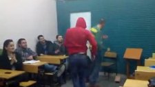 liralarım döküldü toplayamadım fırat üniversites