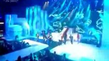 Rihanna Please Dont Stop The Music Canlı