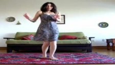 Azeri Kızın Kafkas Dansı