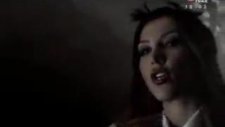 Hande Yener Kim Bilebilir Aşkı