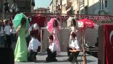 23 Nisan Üsküdar Gösterisi