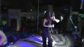 Betül Demir - Herkez Haklı Betül Demir - Herkez Haklı