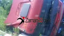 rize'de tır kontrolden çıktı