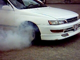 Toyota Corona Lastik Yakma