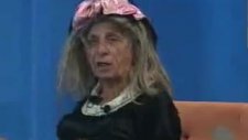 Sarıyer belediyesi nejat uygur sahnesi açılışı