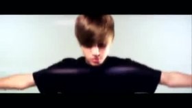 Justin Bieber - Love Me Justin Bieber - Love Me