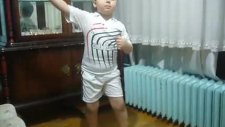 Yalın Özdemirden Apaçi Dansı