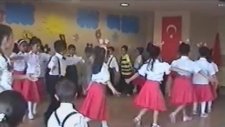 İstoç İlköğretim Okulu 1/h Sınıfı 2010.kolbastı