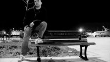Emre Akad - Güçlü Görünmem Gerek
