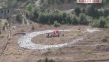 akşehir çamlı köyü 35 metre dev ayyıldız yaptı.