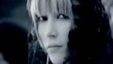 Hande Yener - Acı Veriyor