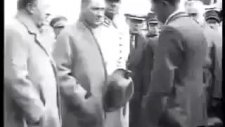 atatürk sivasta vatandaşı dinliyor.