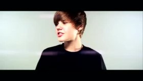 Justin Bieber - Love Me Justin Bieber - Love Me