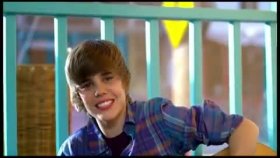 Justin Bieber - One Less Lonely Girl Justin Bieber - One Less Lonely Girl
