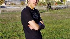 Gamzeli Yarim Güzel Yarim - Roman Yepyeni 2011