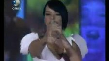 Bengü - İki Melek Beyaz Show -