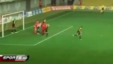 penaltı kurtarıp rezil olmak