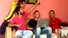 tribün beste-ne güzel olmuştu biz ayrılmıştık