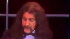 Barış Manço - Bugün Bayram Erken Kalkın Çocuklar