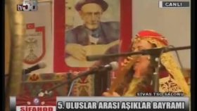 Aşık Ayten Gülçınar - Uzun Ince Bir Yoldayım Aşık Ayten Gülçınar - Uzun Ince Bir Yoldayım