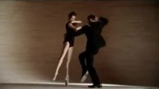 Amelia 2002