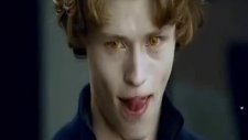 biri beni ısırdı vampires suck fragman