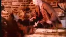 Eda Berker_beni Sana Hapsettin Logosuz Videoklip