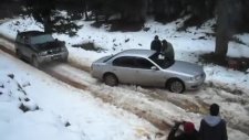 baştepe yolunda araç kurtarma