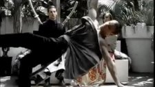 Hande Yener-Kim Bilebilir Aşkı