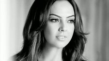 Ebru Gündeş - Severek Ölecegim / 2011