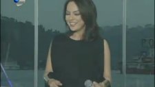 Ebru Gündeş - Hiç Bir Zaman - Şeffaf Oda - 2011
