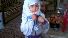 Aleynamız Namaza Başladı