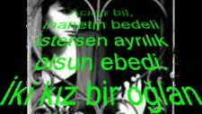 Resimlere Baktım Hiç Konuşmuyor