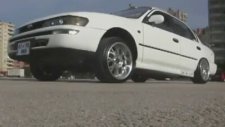 adanadan modifiyeli toyota corolla..