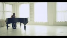 Tinie Tempah - Written In The Stars Ft. Eric T...