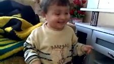 Horon Oynayan Cocuk Şahap Ünlü