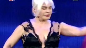 Sezen Aksu - Unuttun Mu Beni Sezen Aksu - Unuttun Mu Beni