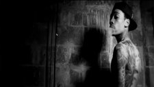 wiz khalifa shares the recipe for rolling papers