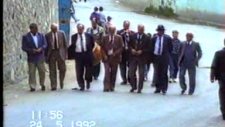 Mahmutbey Köy Düğünlerinde Mahmutbey'lilerin Davetiye Gelişi.