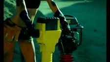 Ciara Ft Missy Elliott - Work