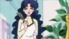 sailormoon usagi fails again in turkish