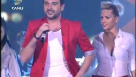 Gökhan Tepe - Kırmızı Halı Gökhan Tepe - Kırmızı Halı