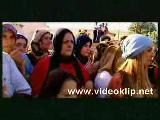 Latif Doğan - Eşarbını Yan Bağlama Latif Doğan - Eşarbını Yan Bağlama