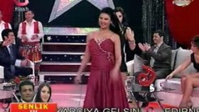 Ayşe Dinçer - Acil Servis Ayşe Dinçer - Acil Servis