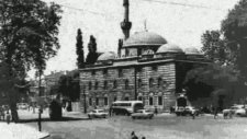 İstanbul Şarkıları-Ada Sahilleri Yürü Dilber Yürü