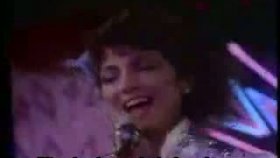 Gloria Estefan - Conga - Türkçe Altyazı Gloria Estefan - Conga - Türkçe Altyazı