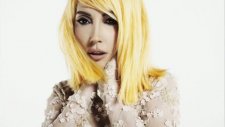 'hande Yener Bana Anlat' [2011